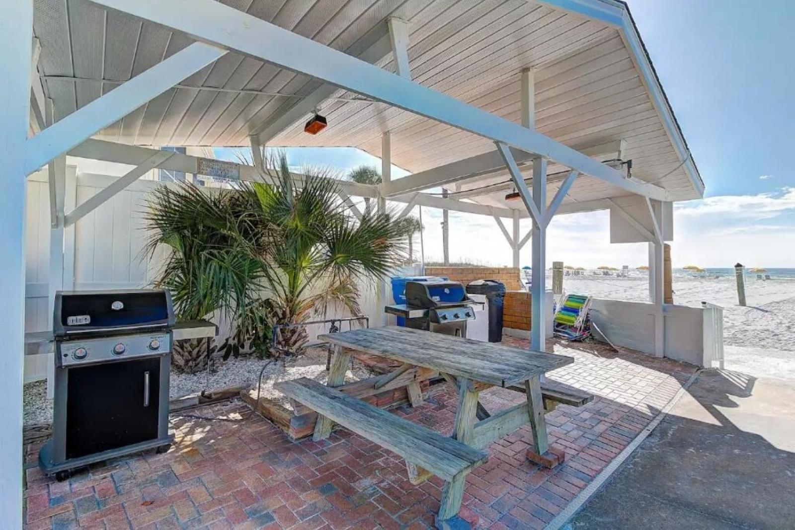 Beachfront Getaway In Siesta Key Kültér fotó